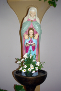 village de Janjevo Kosovo - statue dans église village de Janjevo Kosovo